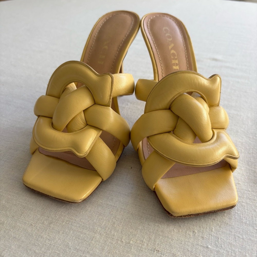 Coach Kellie Butter Yellow Leather Sandal 6.5 | Minimal Chic - Picture 3 of 11